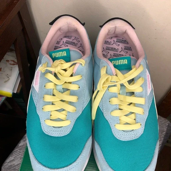 Puma Rider Sneakers Sz WMS 11- Great Condition - Picture 3 of 5